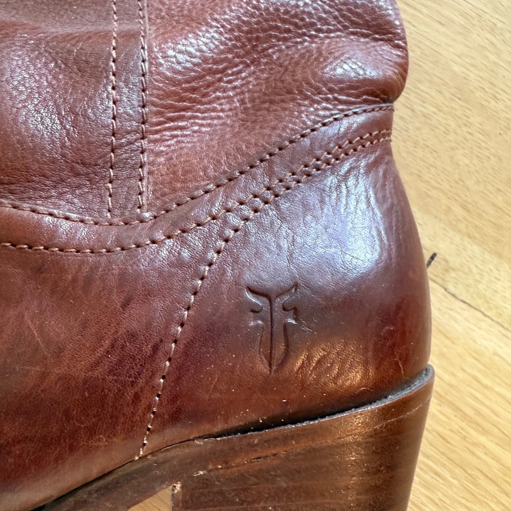 Frye Brown Leather Boots - “Campus Boot” - Women’s Size 7.5 - Picture 2 of 6
